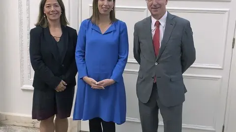 La consejera de Econom&iacute;a y Hacienda, Mar&iacute;a S&aacute;nchez, se re&uacute;ne en Bilbao con el responsable de Asuntos Europeos del Gobierno Vasco, Mikel Ant&oacute;n Zarragoitia