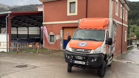 FCE5B7D9-C10C-49A2-BF14-10FBE13313AF