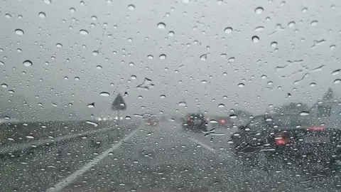 europapress-2293174-lluvias-en-barcelona