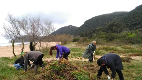 Jornada de restauraci&oacute;n del ecosistema de Tregand&iacute;n