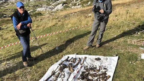 Recuperaci&oacute;n de los restos de Eloy Campillo de la sima La Topinoria