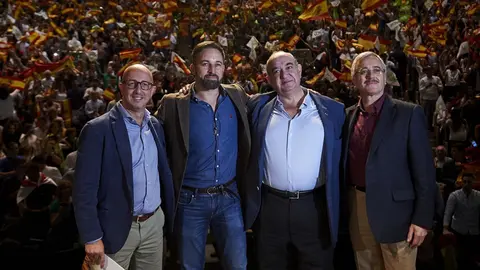 El presidente de Vox, Santiago Abascal, asiste a un mitin en Santander (Cantabria/Espa&ntilde;a) a 1 de noviembre de 2019.