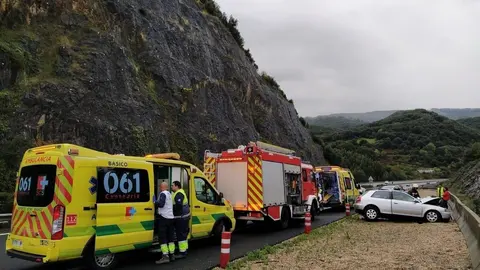 Accidente de tr&aacute;fico en Liendo en la A-8