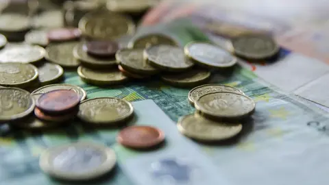 Monedas, moneda, billete, billetes,euro ,euros, capital, efectivo, met&aacute;lico, riqueza