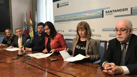 Presentaci&oacute;n de la la Exposici&oacute;n Filat&eacute;lica Nacional que se celebra en Santander del 6 al 10 de noviembre