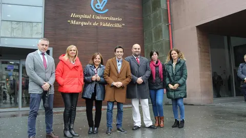 Visita de Casares a Valdecilla en la campa&ntilde;a del 10N