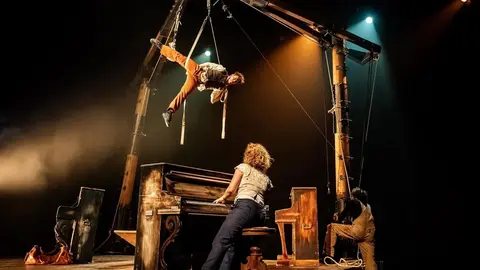 El espect&aacute;culo 'Sol bemol', de la compa&ntilde;&iacute;a Dirque&Fien