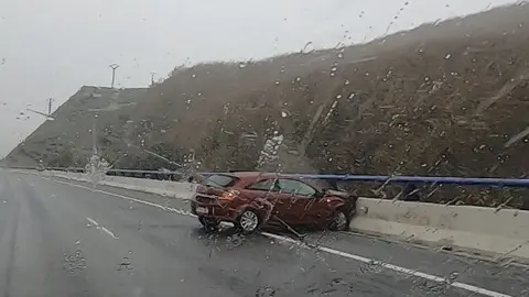 FF6281E4-E2B0-44DC-9863-2B66169B3974