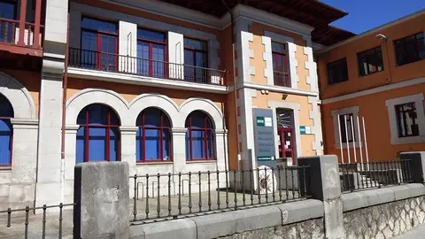 Centro asociado de la UNED en Santander