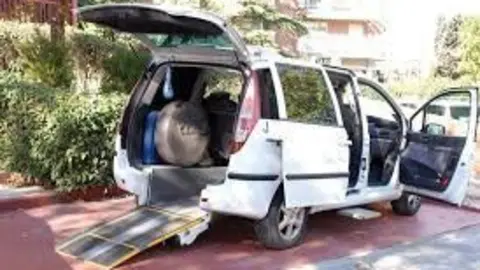 135DD25B-7F9F-488A-A787-D05B8A500CF5