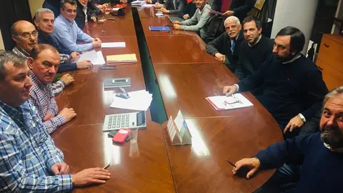 Firma del nuevo convenio colectivo de Transporte de Viajeros por Carretera de Cantabria