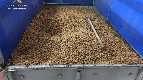 Almendras intervenidas