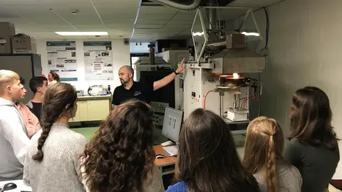 Casi 900 alumnos de Secundaria y Bachillerato han visitado los grupos de investigaci&oacute;n de la UC con motivo de la Semana de la Ciencia