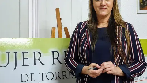 Gema, Quintana, presidenta de la Asociaci&oacute;n Leonor de la Vega de Torrelavega, que es la que concede el 'Premio Mujer Relevante'