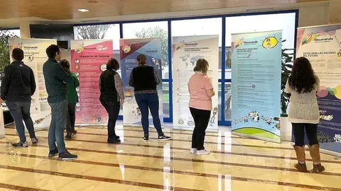 Exposici&oacute;n vacunas Hospital Laredo