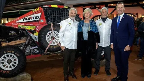 77280956_10157970594855663_51185612052496384_n