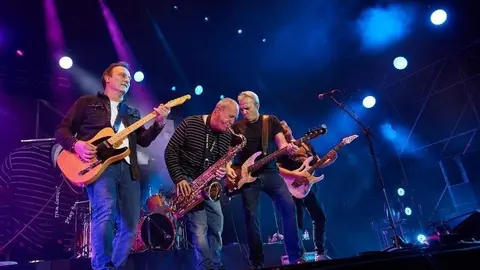 HOMBRES G EN EL NOVEMBER LIVE FEST