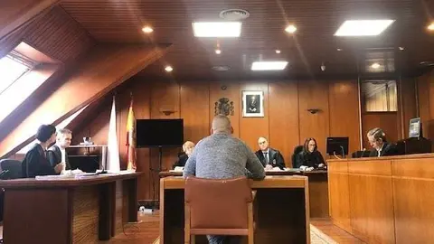 Juicio contra padre acusado de causar lesiones graves a su beb&eacute; al zarandearlo