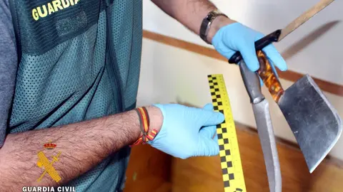 Rdo. Nota De Prensa Guardia Civil (Detenidos Presuntos Autores Atracos Gasolineras Y Un Supermercado De Cantabria)