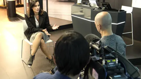 Gema Igual entrevistada por una televisi&oacute;n japonesa