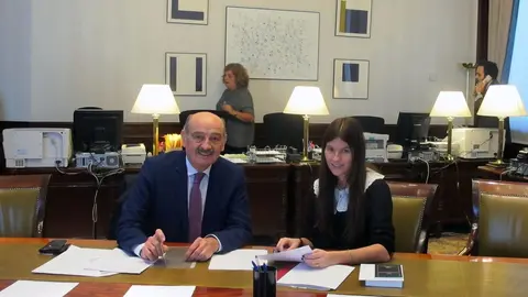 El diputado nacional del Partido Regionalista de Cantabria, Jos&eacute; Mar&iacute;a Maz&oacute;n, ha recogido este lunes sus credenciales como miembro del Congreso de los Diputados