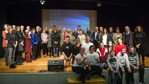 Ayuntamiento de Camargo y centros educativos celebran el D&iacute;a de la Constituci&oacute;n