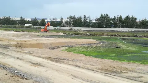 Relleno en las marismas de Raos