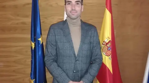 El concejal de Cs en Arnuero David Colina