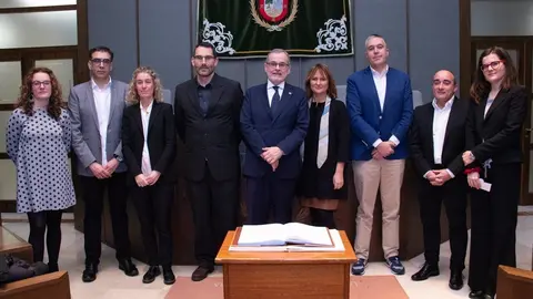 Nota Uc Tomas De Posesi&oacute;n