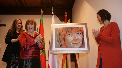 Ana Mar&iacute;a Quijano recibe el Premio 'Mujer Relevante 2019'