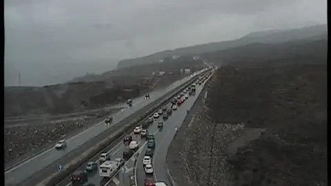 Retenciones a la salida de Almer&iacute;a en la A-7 sentido C&aacute;diz (Imagen de archivo)