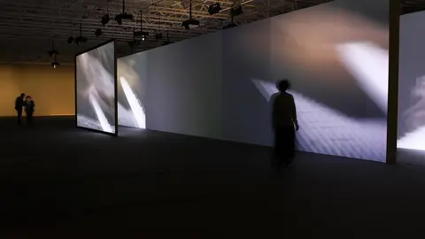 Audiovisuales en movimiento de Anri Sala en el Centro Bot&iacute;n de Santander