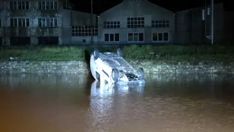 Captura de pantalla 2019-12-20 a las 7.27.01
