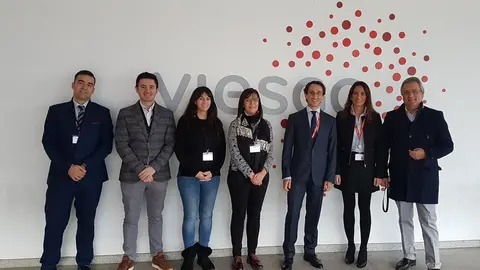 Representantes de Viesgo y Centro para el Desarrollo Tecnol&oacute;gico Industrial