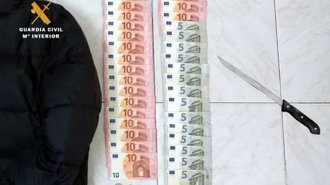 Nota De Prensa Guardia Civil (Detenido El Presunto Autor De Cuatro Atracos En Gasolineras Antes De Huir A M&aacute;laga)