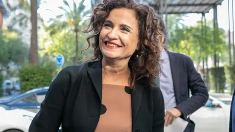 La ministra de Hacienda, Mar&iacute;a Jes&uacute;s Montero, participa en un desayuno-coloquio organizado por la cadena SER.