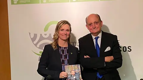 PRESENTACI&Oacute;N DEL LIBRO &ldquo;VICENTE MART&Iacute;N DE ARGENTA: VIDA Y OBRA DE UN ILUSTRE FARMAC&Eacute;UTICO ESPA&Ntilde;OL", EN EL COLEGIO DE FARMAC&Eacute;UTICOS DE CANTABRIA