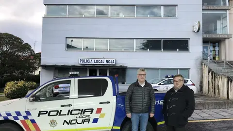 Coches Polic&iacute;a Local Noja