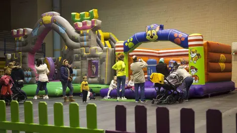 Parque infantil del Festival Navide&ntilde;o de Camargo