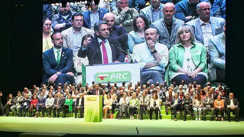 Miguel &Aacute;ngel Revilla