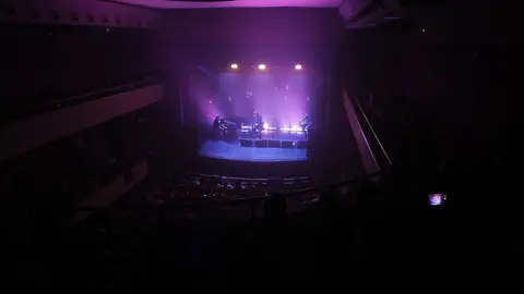 OLYMPUS DIGITAL CAMERA         