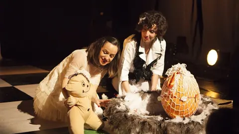 Escena de la obra para la primera infancia 'Dulce de Leche' de Escena Miri&ntilde;aque