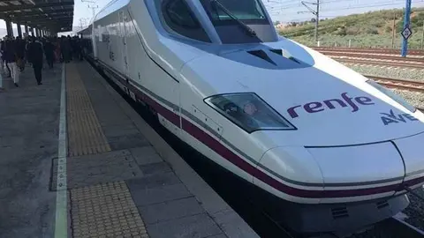 Los M&aacute;s De 500 Millones De Euros De Financiaci&oacute;n Europea Se Materializan Hoy Con La Inauguraci&oacute;n Del Ave Entre Madrid Y Granada