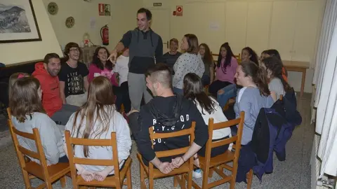 Camargo convoca un curso de monitor de tiempo libre