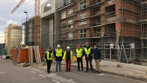 El alcalde de Suances, Andr&eacute;s Ruiz Moya, ha visitado recientemente las obras de construcci&oacute;n de la nueva Residencia de Mayores