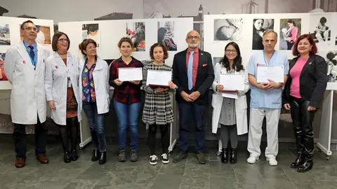 Entrega premios concurso lactancia materna en Valdecilla