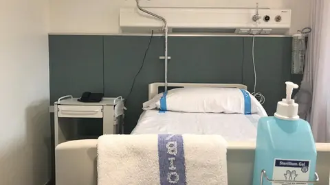 Imagen de recurso 1 del Hospital General de Mallorca, cama, habitaci&oacute;n, centro hospitalario, Palma, archivo