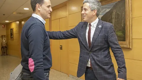 El vicepresidente c&aacute;ntabro con el alcalde de Las Rozas