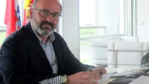 Industria - Campo de golg Abra del Pas