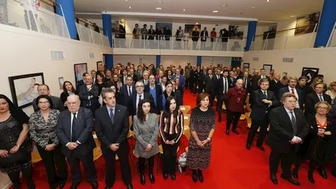 Asistentes a la recepci&oacute;n de Cantabria en Fitur